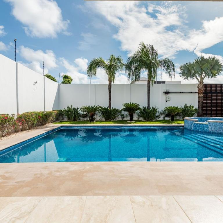 Villa Luxury White en Playa del Carmen - Alberca privada - Lujo - 5 Habitaciones - Villa - 6
