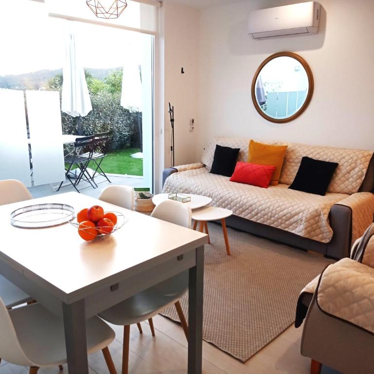 LAR JARDÍN - Casas independientes con parking privado - Casa de 2 dormitorios - 5