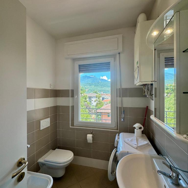 1Dest - The Roman Spot - Appartamento con 2 Camere da Letto e Balcone - 13