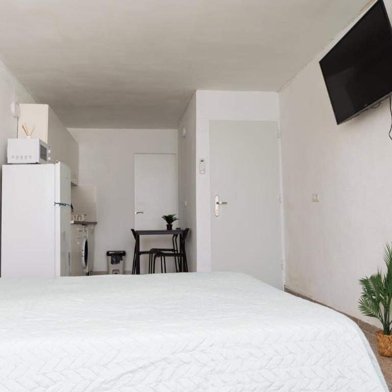 Piso con Piscina comunitaria - Apartamento de 1 dormitorio - 1