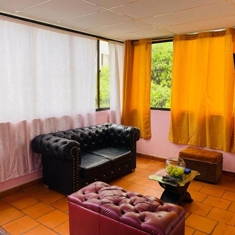 Comfort and tranquility - Three-Bedroom Apartment - 1