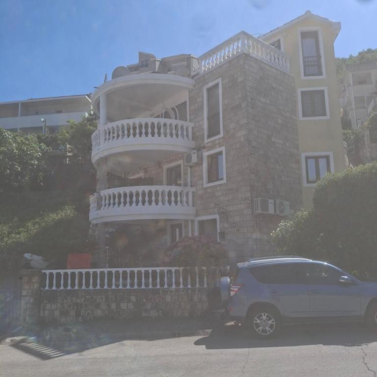 Hepi Budva 2 - One-Bedroom Apartment - 1