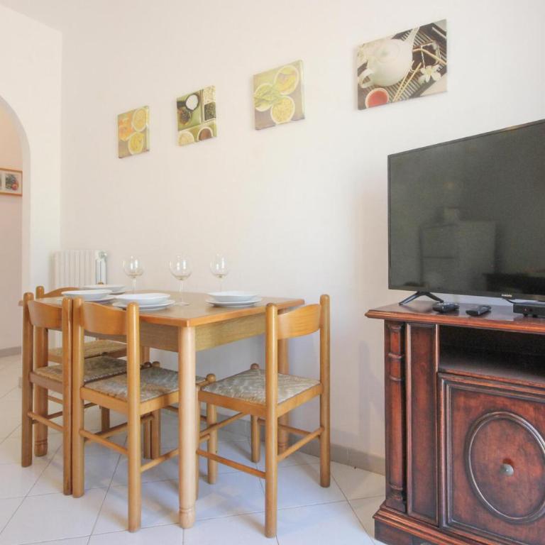 Gorgeous Apartment In Agropoli With Wifi - Appartamento con 2 Camere da Letto - 1