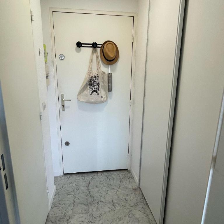 Appartement lumineux avec balcon et parking à Villers-sur-Mer - FR-1-712-97 - Apartamento - 12