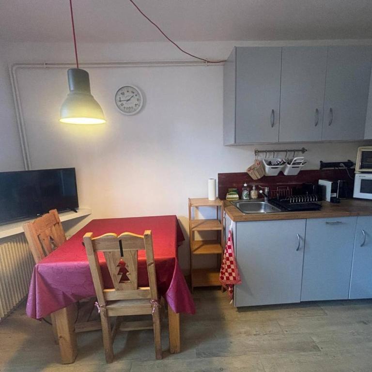 Studio cabine avec ascenseur, idéal couple ou famille, fonctionnel et bien équipé - Studio - 5