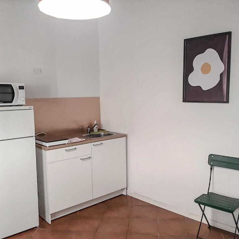 Beautiful Center Apartments - posti auto privati prenotabili - Appartamento con 1 Camera da Letto - 2