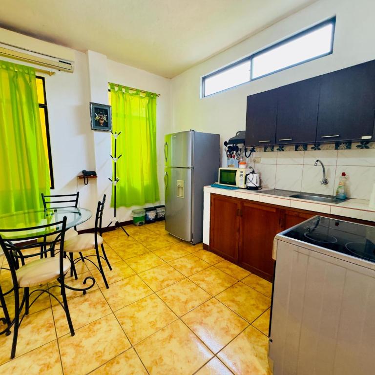 Tintorera Guest House - Apartamento Número 4 de 2 dormitorios (5 adultos) - 9