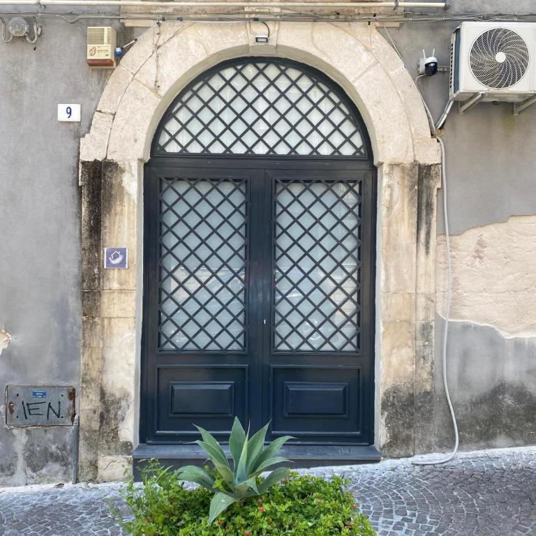CROCIFERIHOLIDAYhome - One-Bedroom House - 1