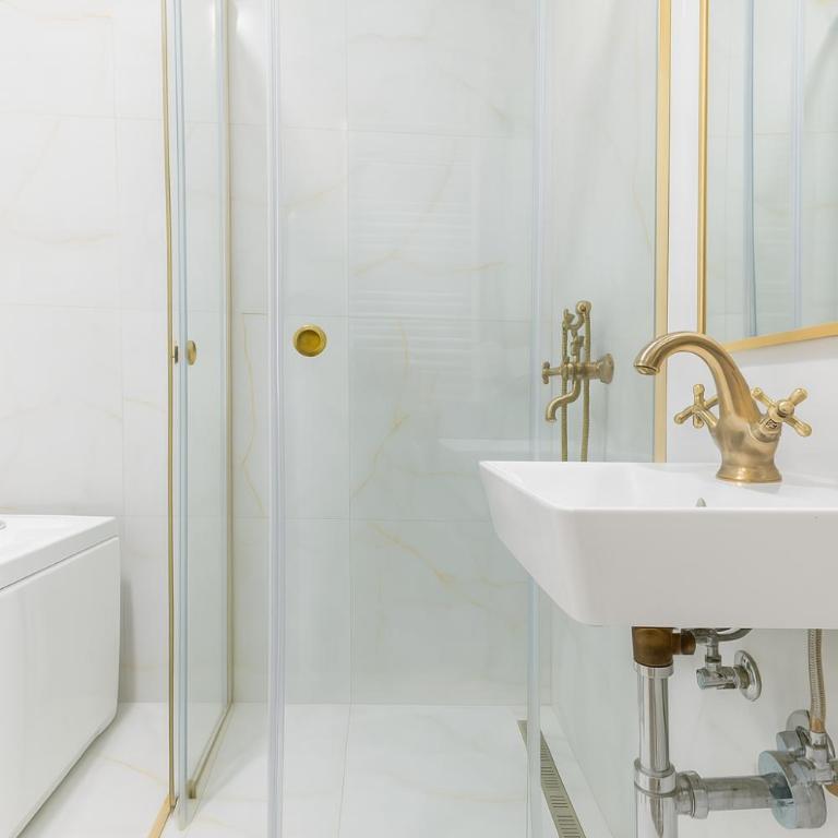 Central Belgrade Apartments - Two-Bedroom Deluxe Apartment - 8