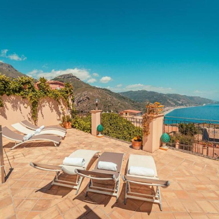 Sirami Apartments - Camera Matrimoniale con Terrazza - 1
