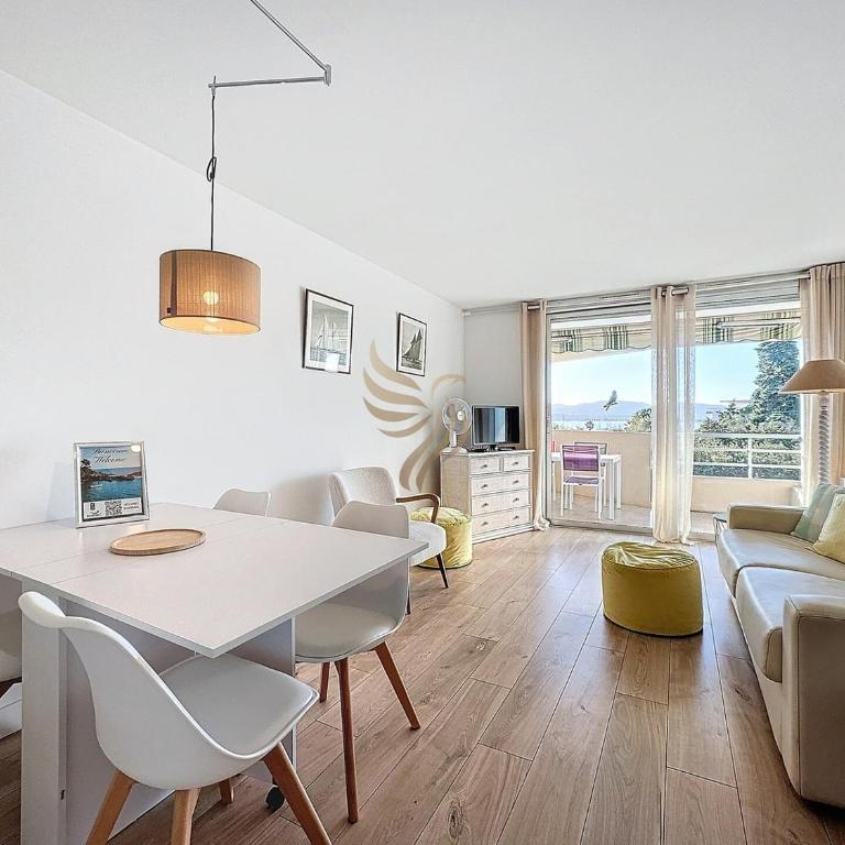 Apart 4 p, sea view, terraces, swimming pool, A/C - One-Bedroom Apartment with Sea View - 6