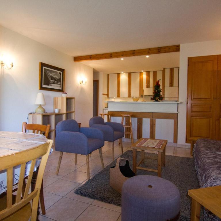 Les Ribambelles - One-Bedroom Chalet - 5