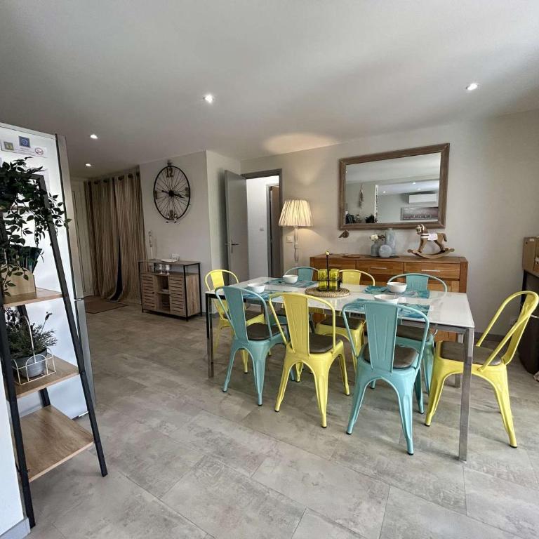 Bel appartement dans une résidence calme et proche de la marina SAINT CYPRIEN SC070-048 - Apartment mit 3 Schlafzimmern - 1