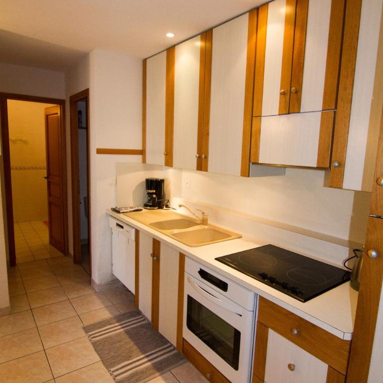 Les Ribambelles - One-Bedroom Chalet - 4