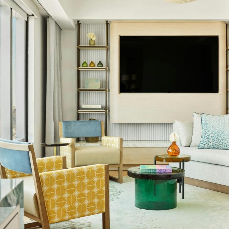 Hotel Arts Barcelona - Skyline One-Bedroom King Suite with City View - 2