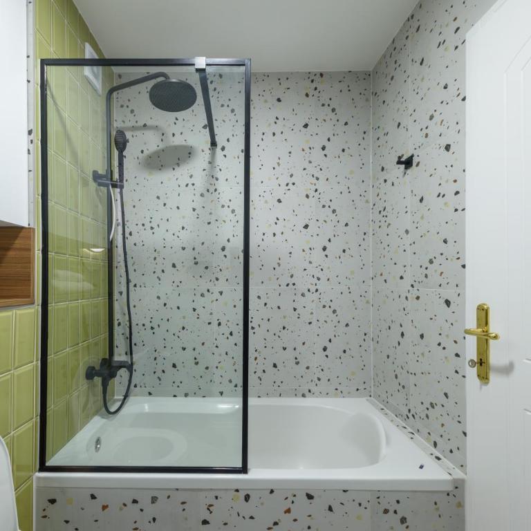 Modern Living Apt - Flora - Free Onsite Parking First Come - Apartman sa 1 Spavaćom Sobom - 14