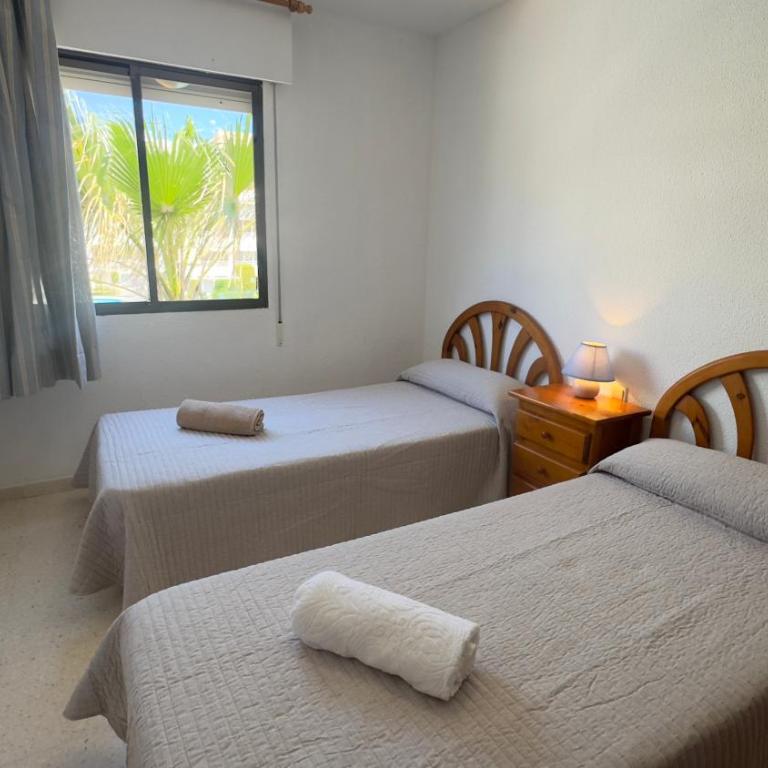 Primera línea en Muchavista bungalow con piscina y terraza By Turihome - Apartment - 24