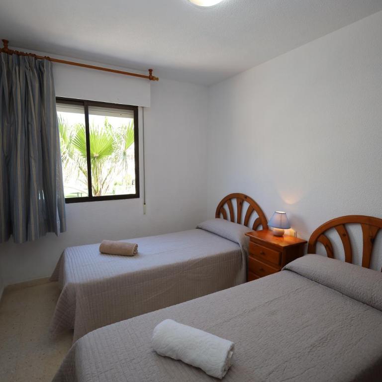 Primera línea en Muchavista bungalow con piscina y terraza By Turihome - Apartment - 29