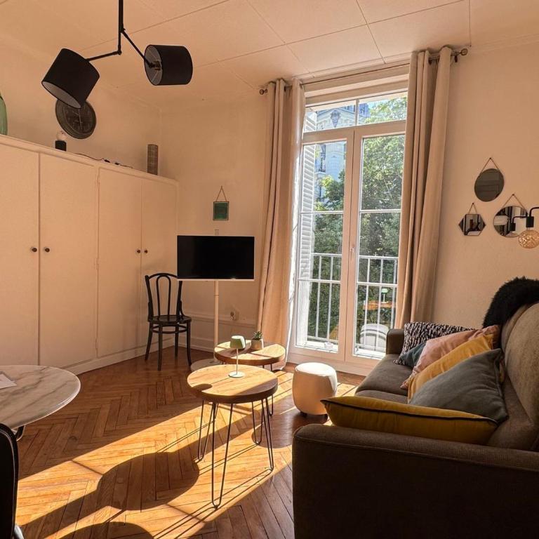 Studio cosy avec balcon et piscine à Aix-les-Bains - FR-1-555-115 - Studio - 11