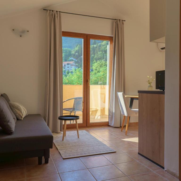 MonteHygge apartments - One-Bedroom Apartment - 3