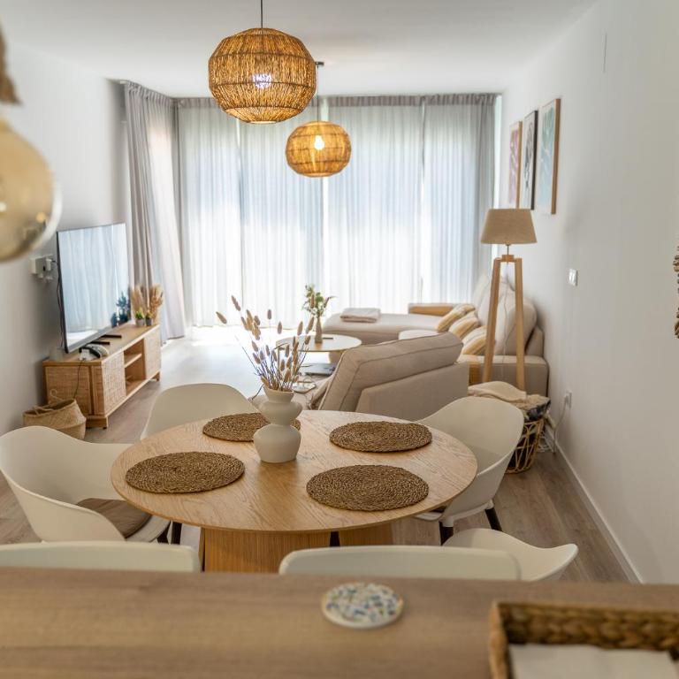 Apartment Casa del Sol - Two-Bedroom Apartment with Terrace - 14