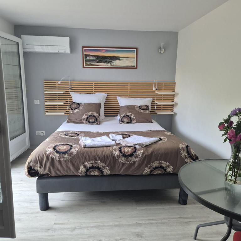 Chambre double avec salle de bain privative - Chambre Double avec Salle de Bains Privative - 4