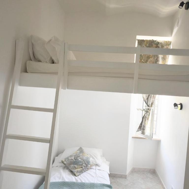the italians house in Roma San Lorenzo - Appartamento con 2 Camere da Letto - 12