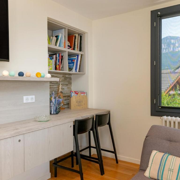 Gîte La Porte des Alpes - Appartement 2 Chambres - 63