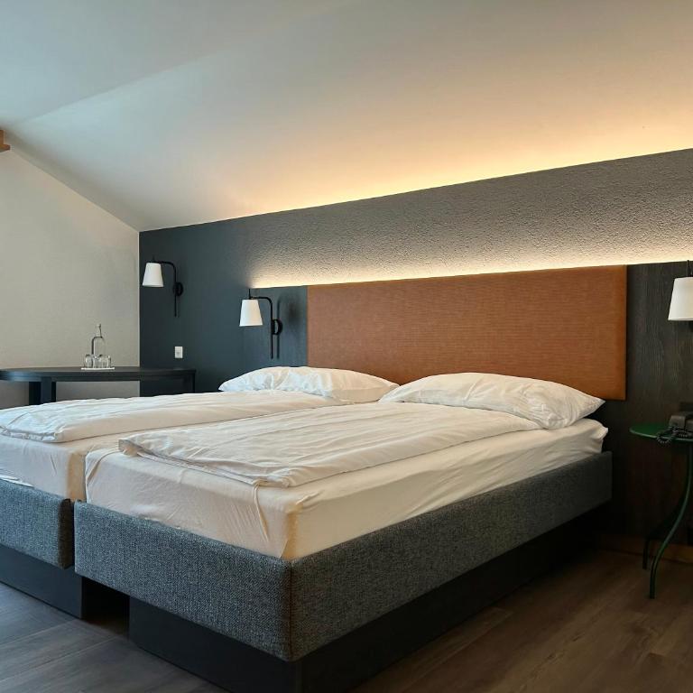 Hotel Alpin Superior - Comfort Doppelzimmer mit Balkon und Bergblick - 8