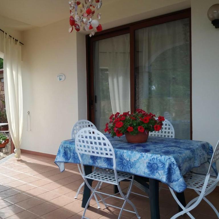 ACQUAMARINA con meraviglioso giardino - Casa con 2 Camere da Letto - 2