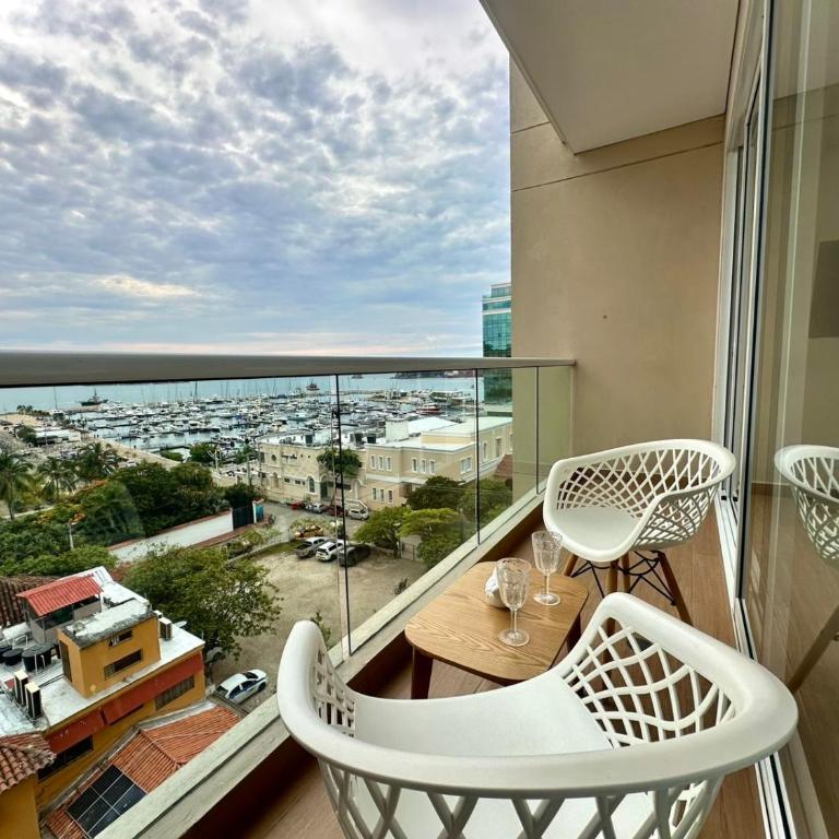Studio with Marina View - One-Bedroom Apartment - 18