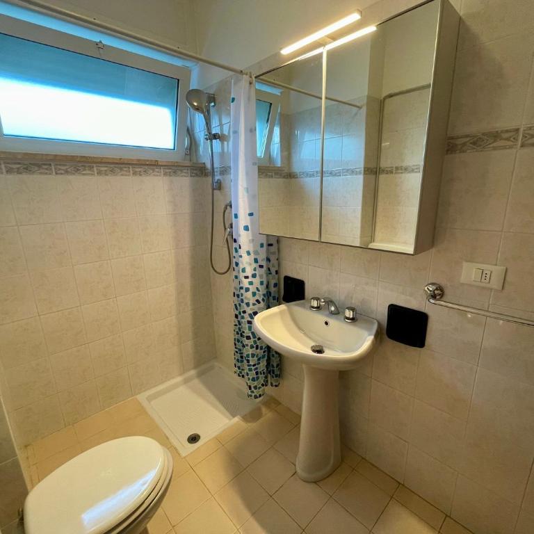 Coastal flat with sea view - Appartamento - 11