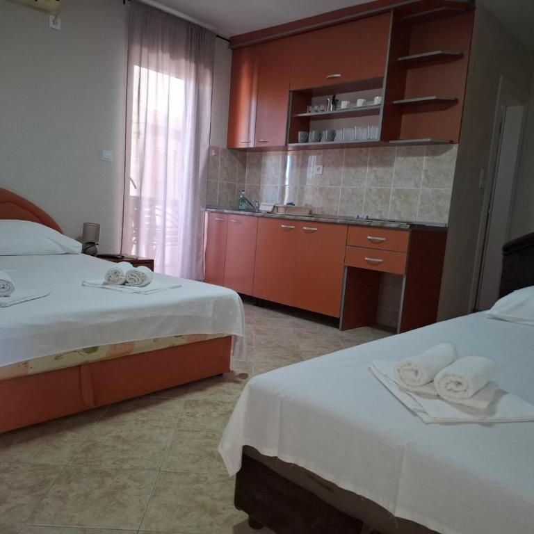 Apartmani In - Basic Triple Room - 3