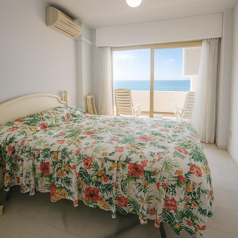 Carlota Apartment- Frontline Beach - Apartamento de 3 dormitorios y vistas al mar - 7
