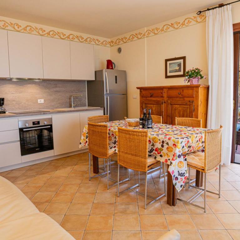 Appartamenti Cavriè - Two-Bedroom Deluxe Apartment with Garden View - 35