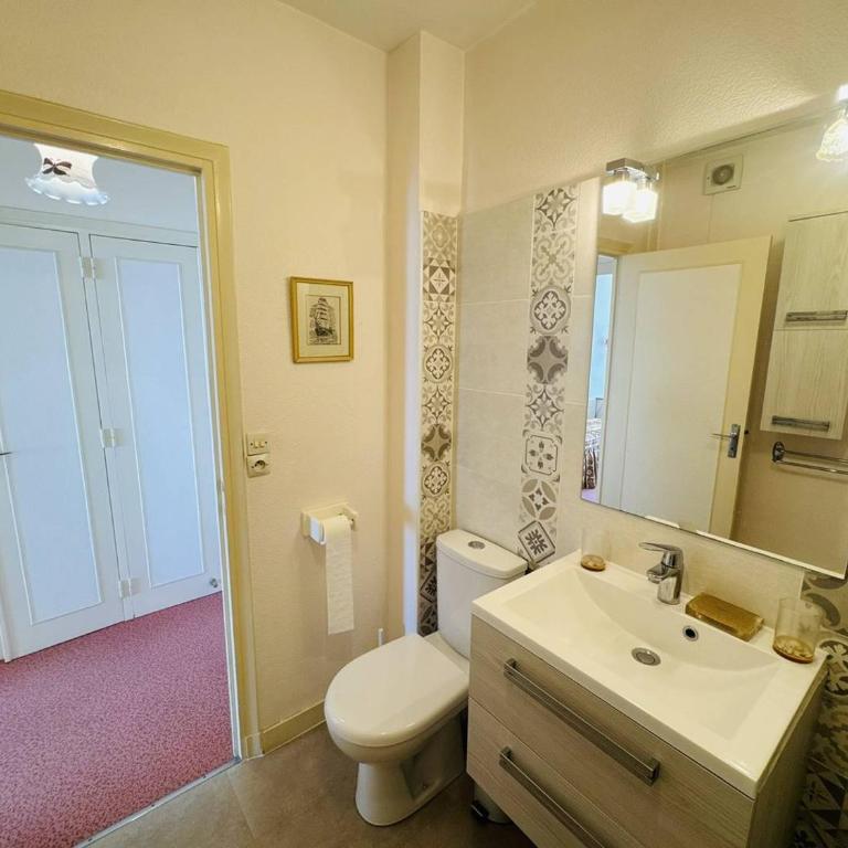 Studio 3pers vue mer, 1min à pied plage, wifi, parking - Studio Apartment with Sea View - 20