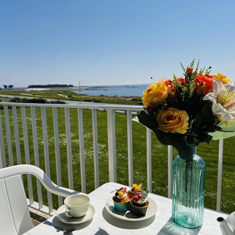 Studio 3pers vue mer, 1min à pied plage, wifi, parking - Studio Apartment with Sea View - 22