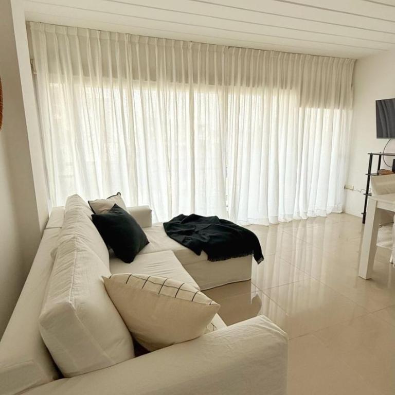 Departamento Centrico - Apartamento de 2 dormitorios - 12