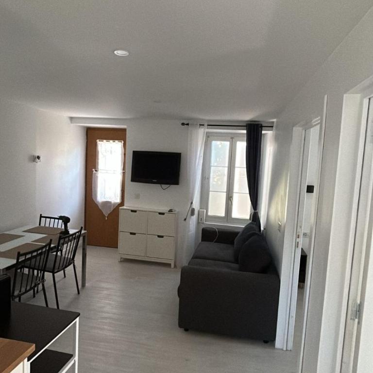 Logement entier Montreux - Two-Bedroom Apartment - 1