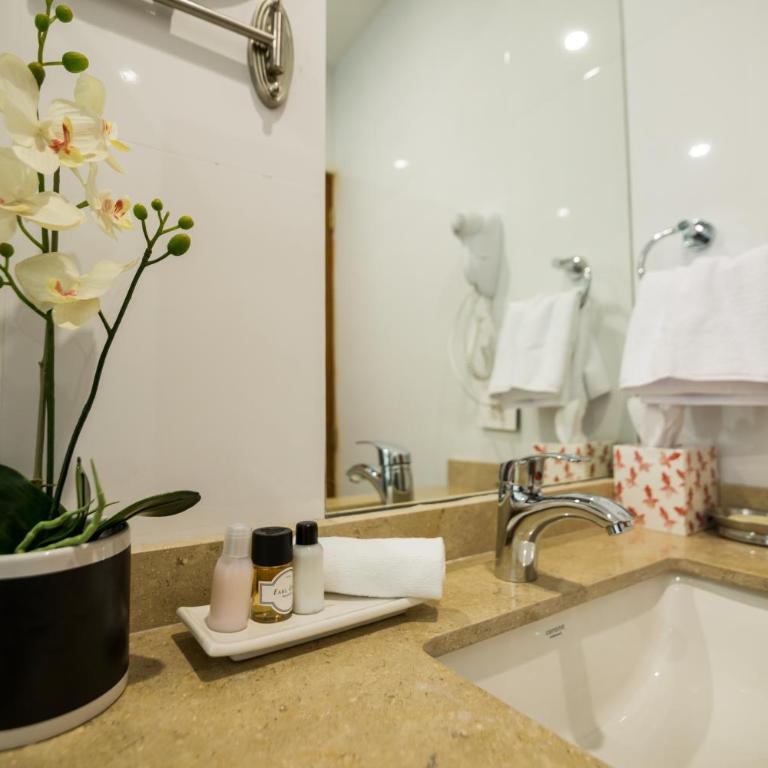 Hotel Parque Del Sol - Standard King Room - 4