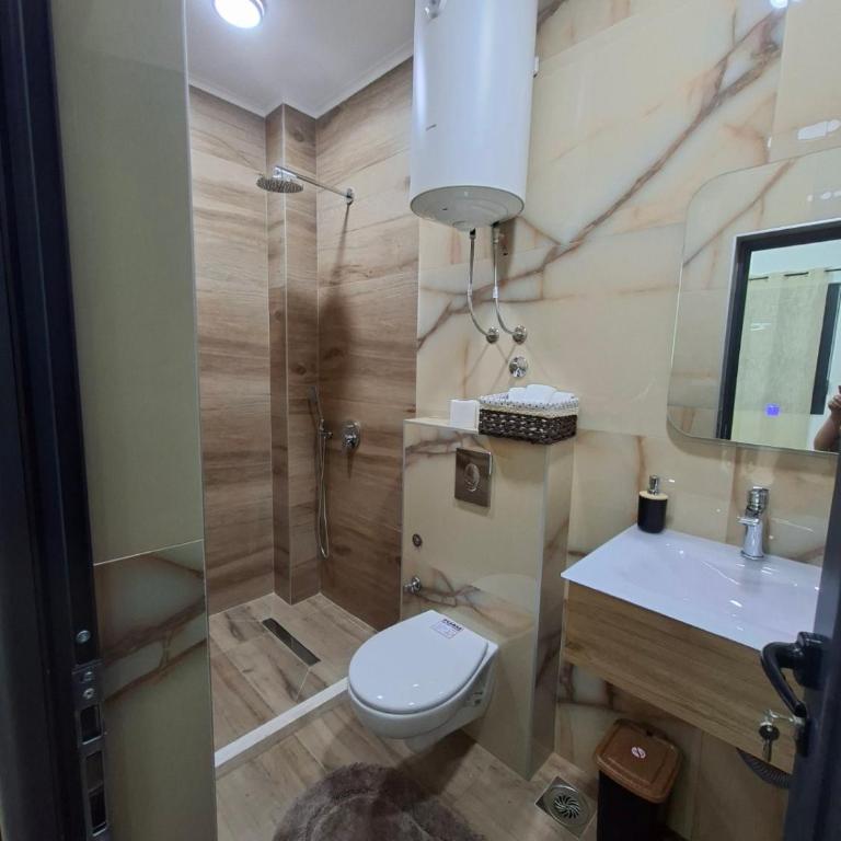 Vhtwins apartment - One-Bedroom Apartment with Terrace - 6