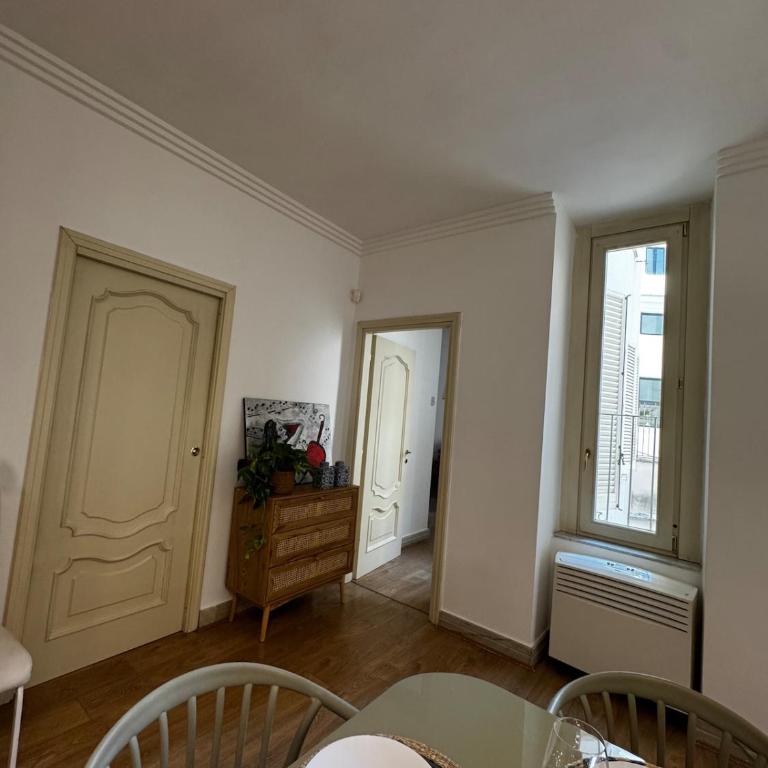 Roman Holiday Escape 2BDR Spanish steps and Trevi - Appartamento con 2 Camere da Letto - 28