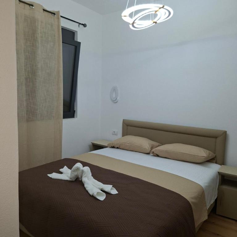 Vhtwins apartment - One-Bedroom Apartment with Terrace - 10