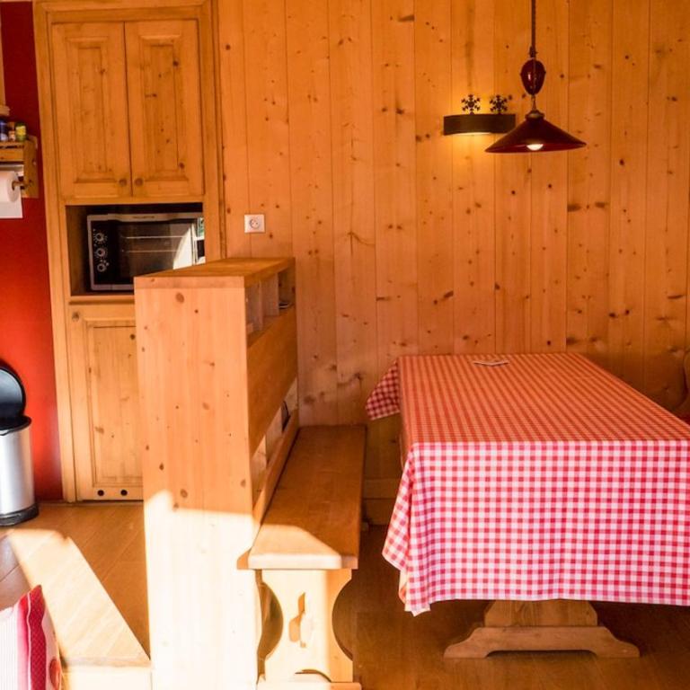 Charming mountain view apartment in Morzine - Apartment mit 2 Schlafzimmern - 7