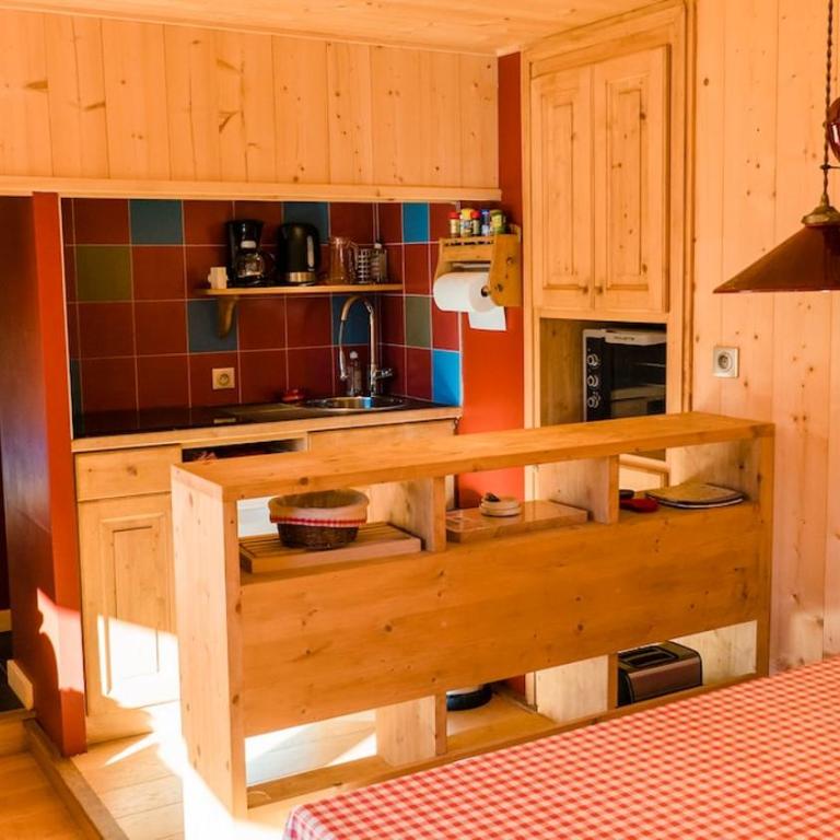 Charming mountain view apartment in Morzine - Apartment mit 2 Schlafzimmern - 10