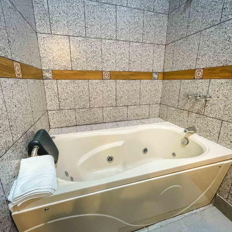Gran Kuntur Wasi Hotel Casa y Campo - Suite Superior con cama extragrande - 2