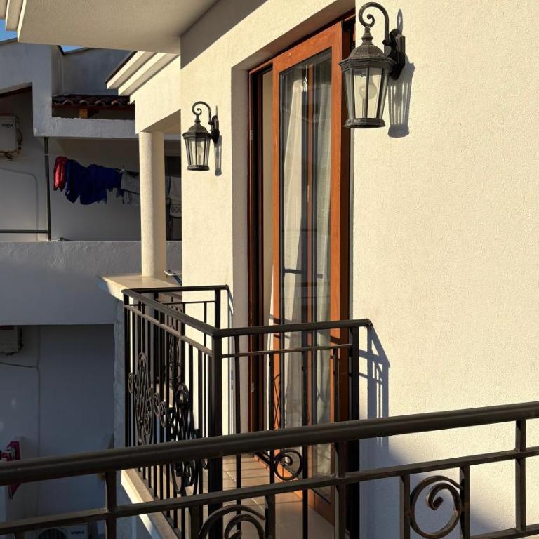 Zaytoon Residence - Double Room with Balcony - 4