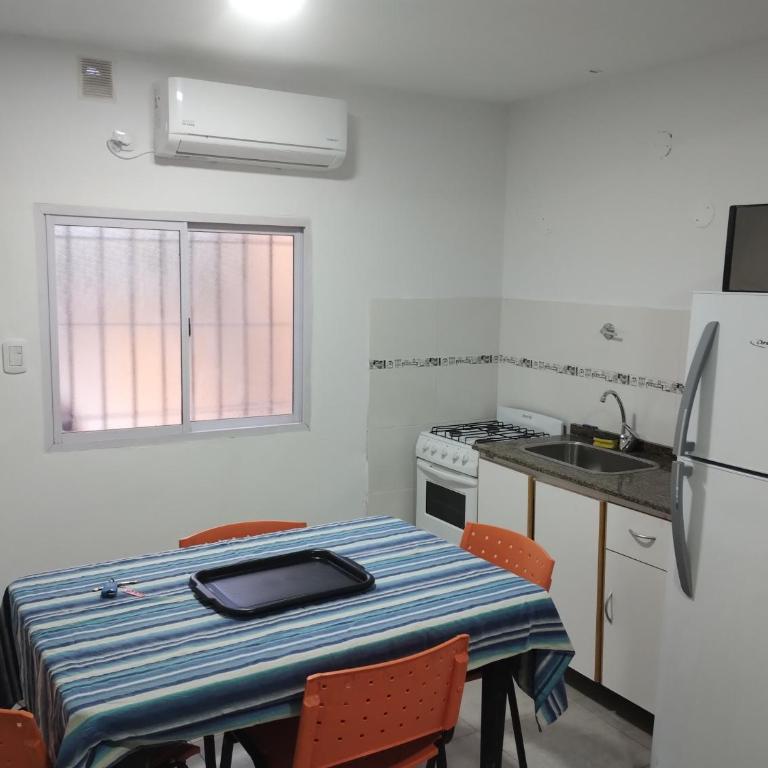 Monoambiente céntrico Santa Rosa La Pampa - Apartamento de 1 dormitorio - 5