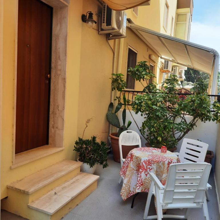 B&B Corallo Josajo - Family Room - 4