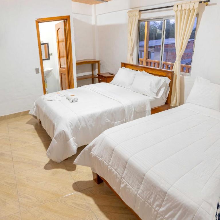 Hotel Macizo Tiaguanaco - Habitación Triple Básica - 1